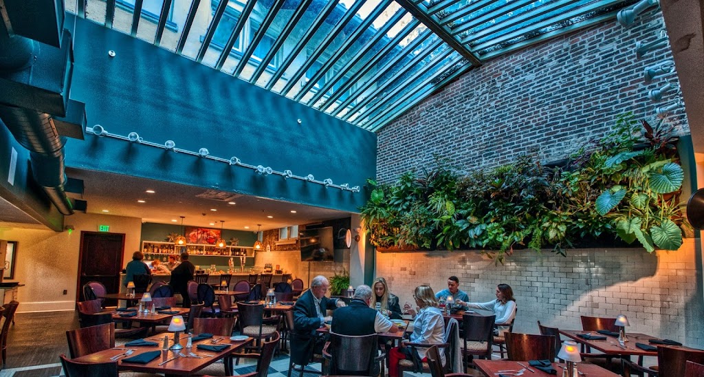 Hotel Hale | restaurant | 341 Central Ave, Hot Springs, AR 71901, USA | 5017609010 OR +1 501-760-9010