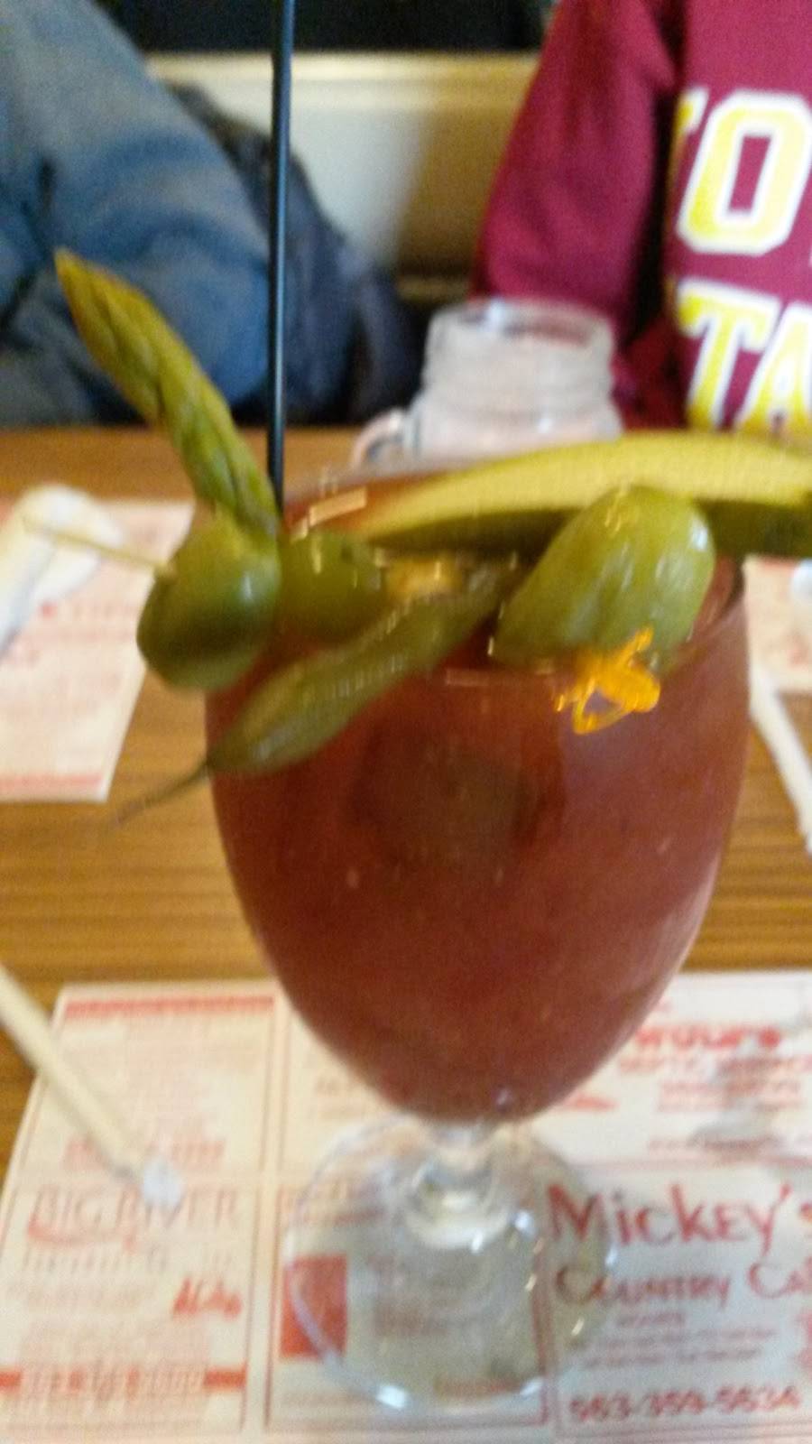 Mickeys Country Cafe | restaurant | 24487 Valley Dr, Bettendorf, IA 52722, USA | 5633595634 OR +1 563-359-5634