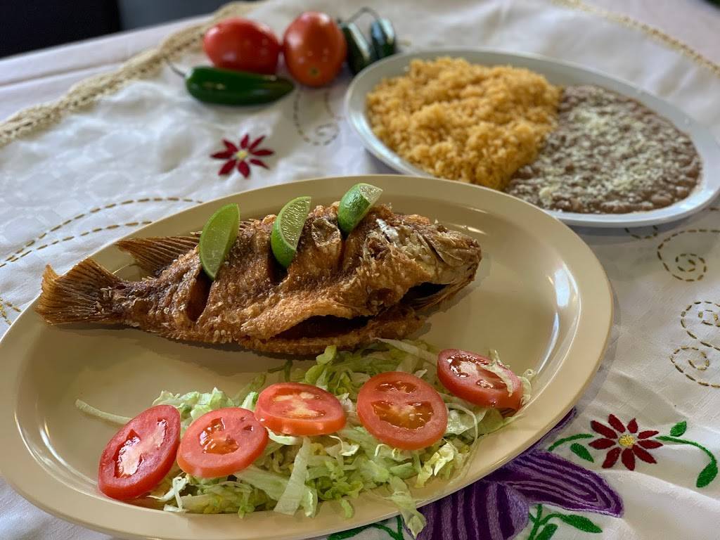 Ximena’s Mexican Restaurant | restaurant | 8416 N 56th St, Temple Terrace, FL 33617, USA | 8139147080 OR +1 813-914-7080