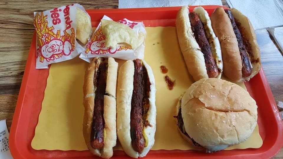 Yoccos The Hot Dog King | restaurant | 2128 Hamilton St, Allentown, PA 18104, USA | 6108218488 OR +1 610-821-8488