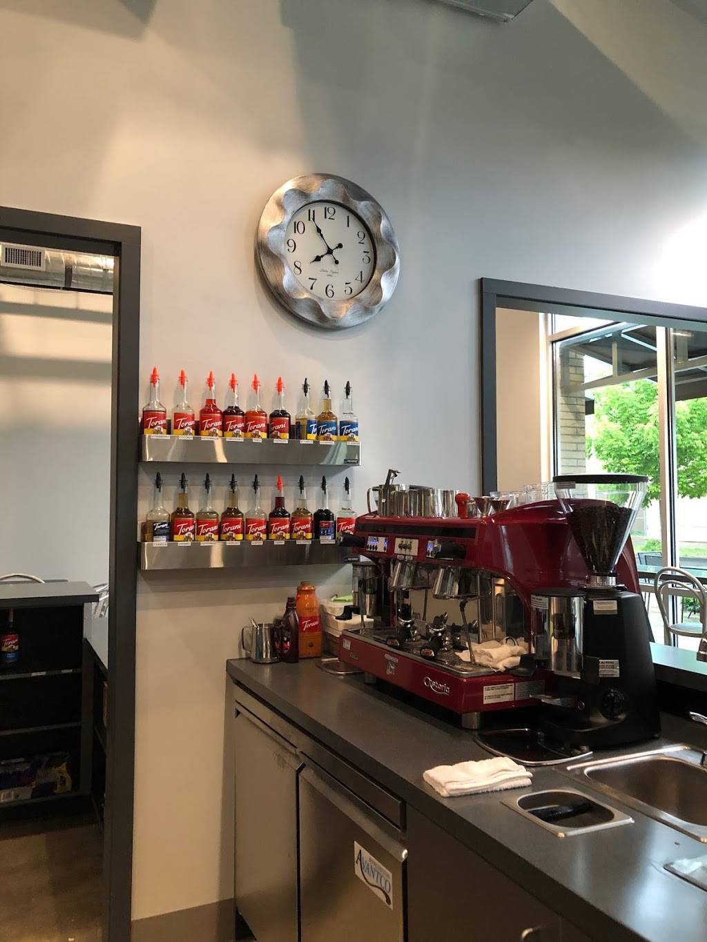 The Daily Bagel | cafe | 545 E 8th Ave Suite A, Eugene, OR 97401, USA | 5415057803 OR +1 541-505-7803