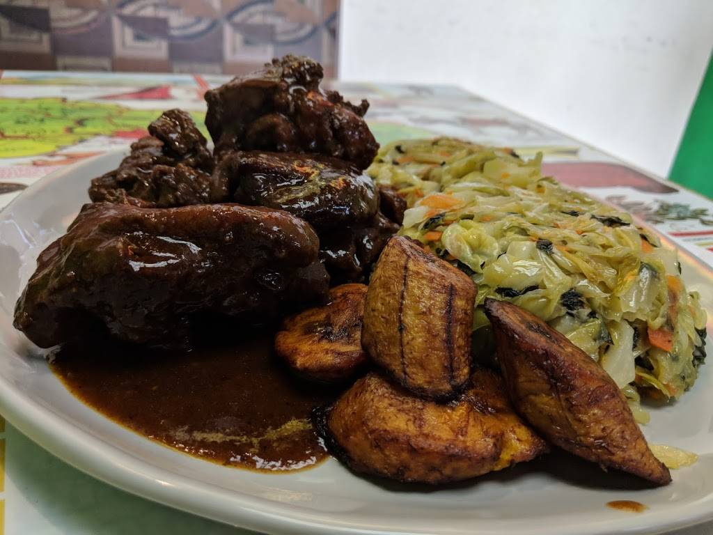 Laylahs Jamaican Food | restaurant | 3160 Main St, San Diego, CA 92113, USA | 6192695937 OR +1 619-269-5937