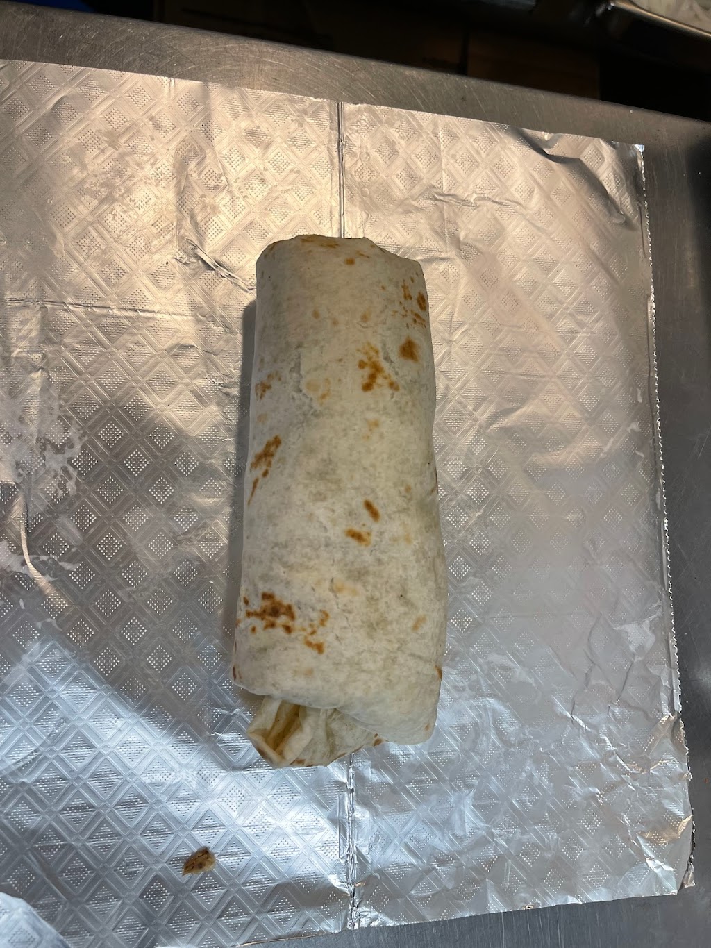 Tacos el Milagro | restaurant | 112 E Virginia Ave, Crewe, VA 23930, USA | 4344801164 OR +1 434-480-1164