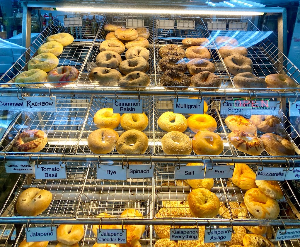 Isaacs Bagel Cafe | bakery | 16-B Mountain Ave, Bloomfield, CT 06002, USA | 8602438704 OR +1 860-243-8704