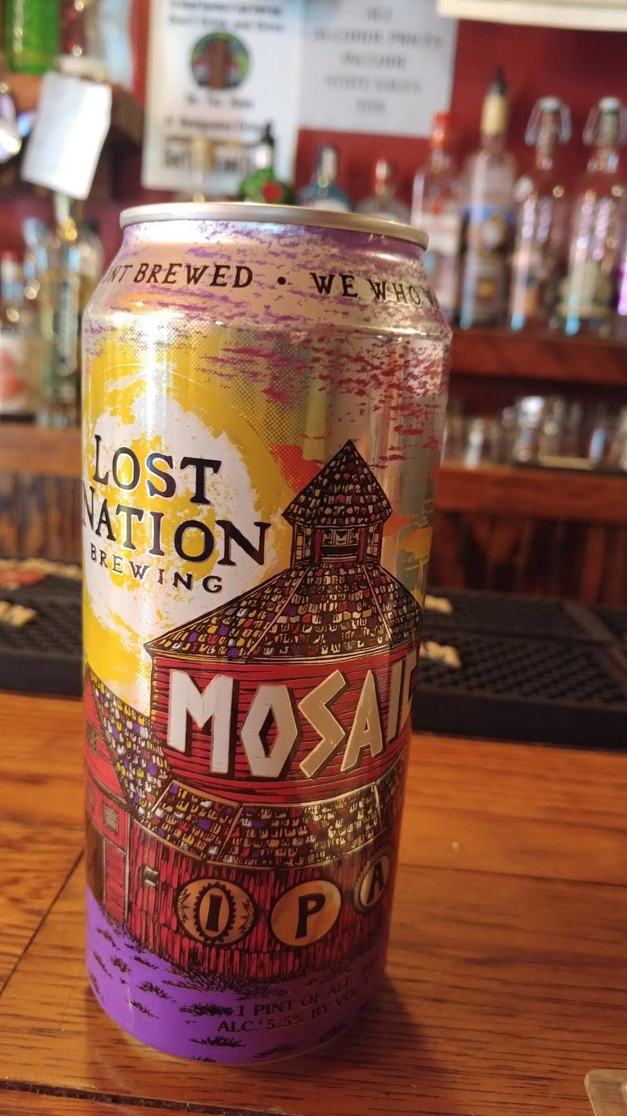 Moogs Restaurant | restaurant | 97 Portland St, Morristown, VT 05661, USA | 8028518225 OR +1 802-851-8225