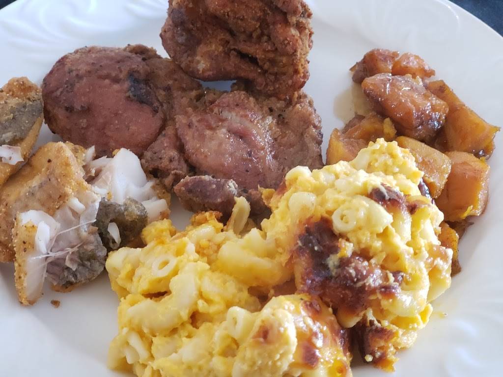 Shut Yo Mouf Soulfood | restaurant | 424 N Market St, Petersburg, VA 23803, USA | 8047048686 OR +1 804-704-8686