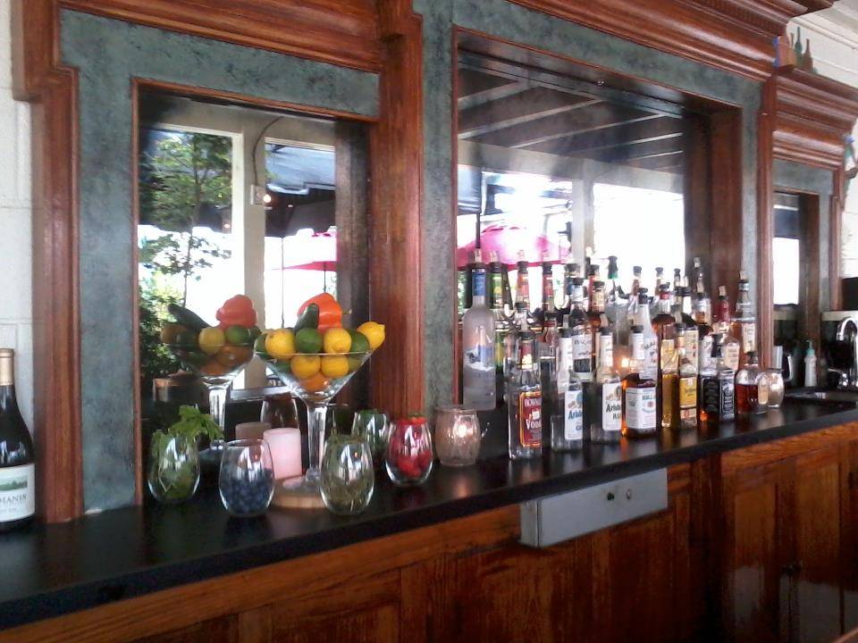 Pups Steakhouse | restaurant | 2801 Ward Blvd #3d, Wilson, NC 27893, USA | 2522918787 OR +1 252-291-8787