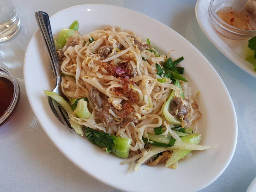 Quynh Nhi | restaurant | 55 Wharncliffe Rd N, London, ON N6H 2A4, Canada | 5198508878 OR +1 519-850-8878