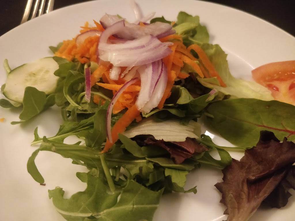 Lisbon Cafe | restaurant | 399 Jericho Turnpike, Jericho, NY 11753, USA | 5163644641 OR +1 516-364-4641