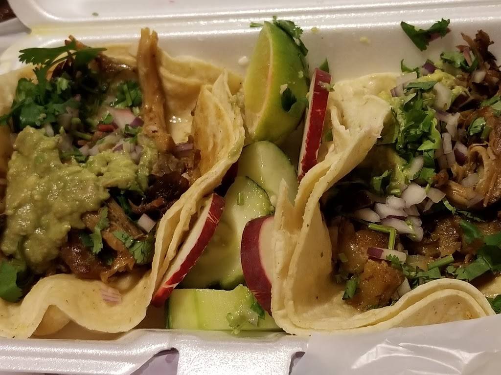 GMC Temaxcal Deli & Grocery Crp | meal takeaway | 163 Park Ave, Brooklyn, NY 11205, USA | 7183078100 OR +1 718-307-8100