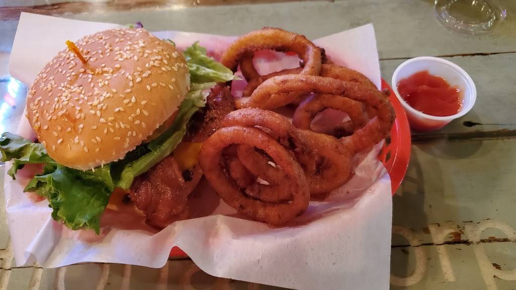 Bucksnort Pub | restaurant | 198 Main Ave, Morton, WA 98356, USA | 3604965355 OR +1 360-496-5355