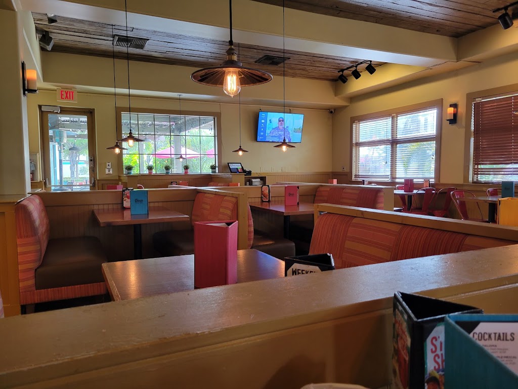 Chevys Fresh Mex | restaurant | 8191 NW 12th St, Miami, FL 33126, USA | 3053922883 OR +1 305-392-2883