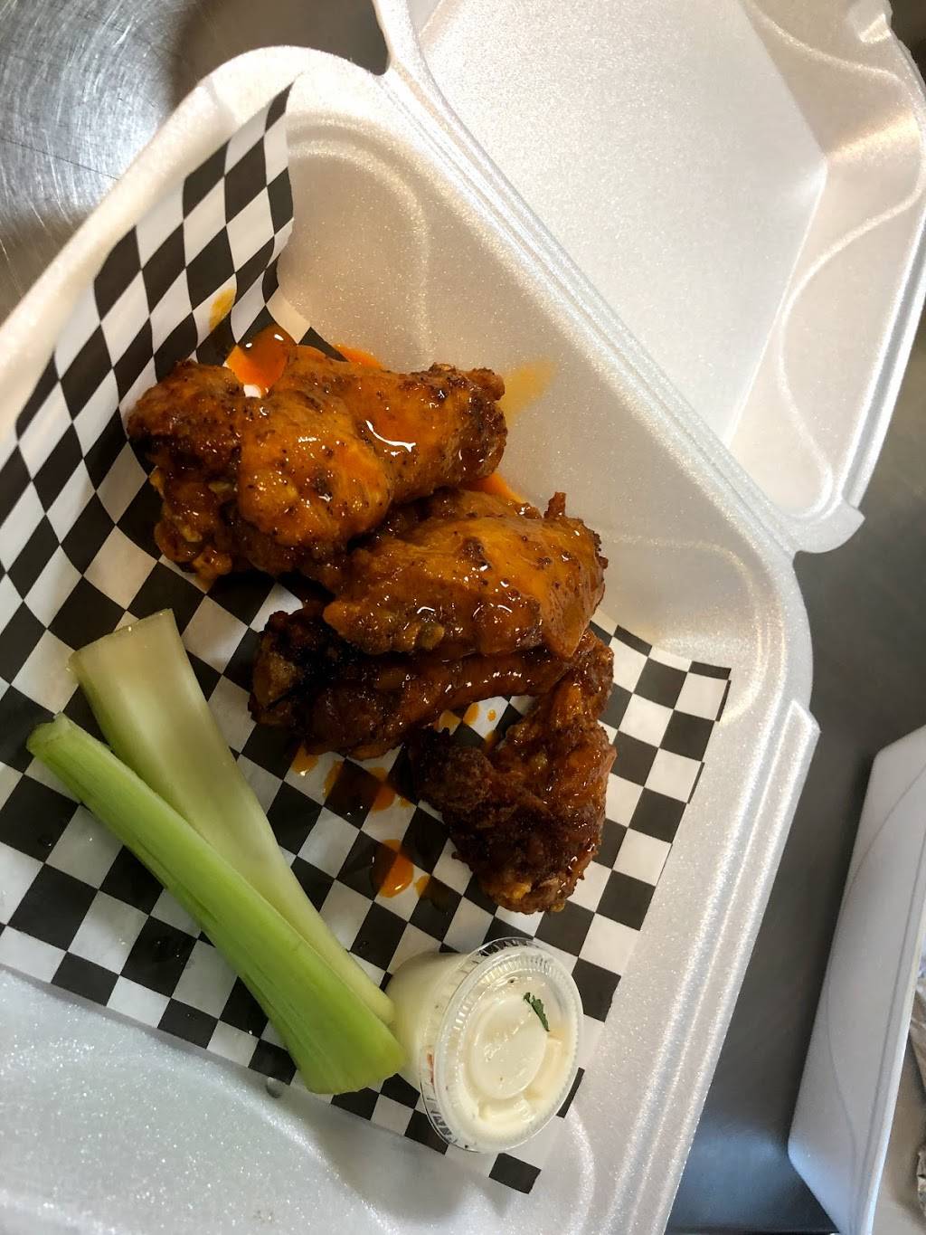 Street bites 101 | restaurant | 6501 Glenwood Ave, Raleigh, NC 27612, USA | 9196382462 OR +1 919-638-2462