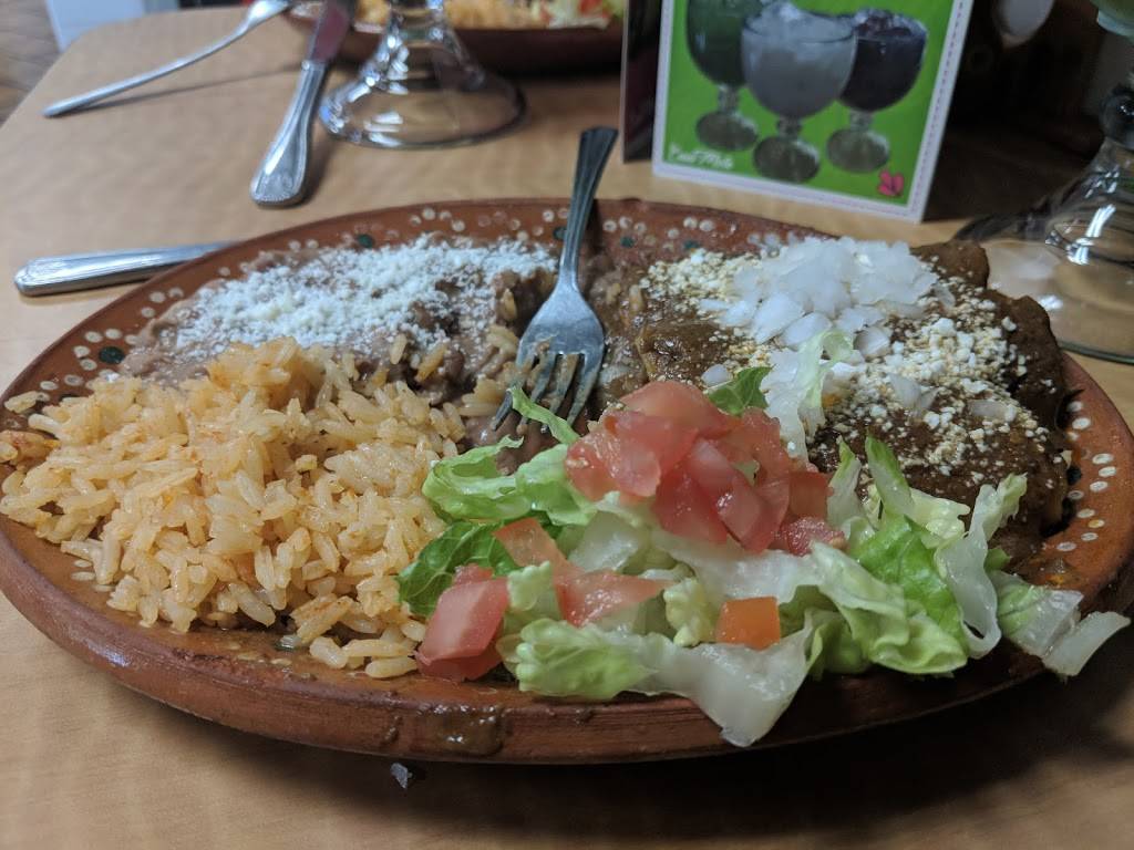 Stand Up Tacos | restaurant | 1285 S Garey Ave # E, Pomona, CA 91766, USA | 9096225339 OR +1 909-622-5339