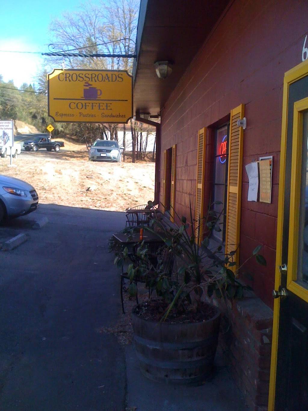 Crossroads Coffee | cafe | 6032 Grizzly Flat Rd, Somerset, CA 95684, USA | 5303440591 OR +1 530-344-0591