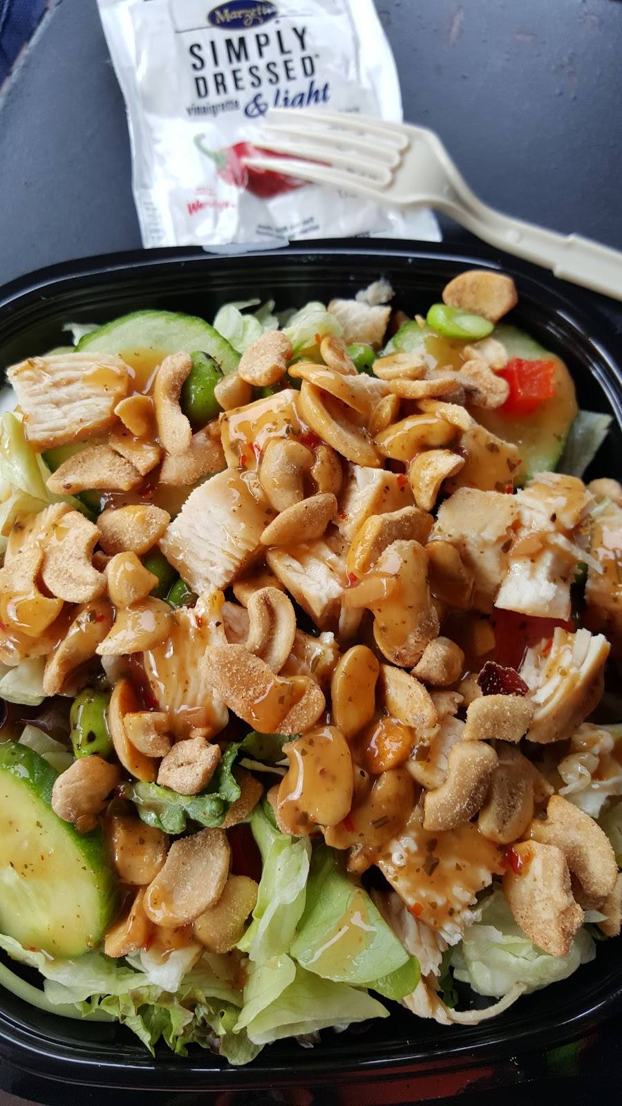 Wendys | restaurant | 627 E Capitol Dr, Milwaukee, WI 53212, USA | 4149626759 OR +1 414-962-6759