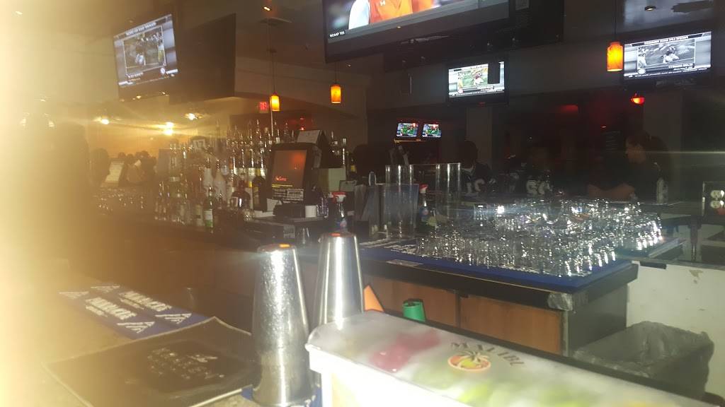 Major League Bar & Grill | restaurant | 2077 Northlake Pkwy, Tucker, GA 30084, USA | 7709395229 OR +1 770-939-5229