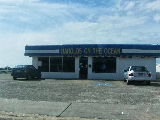 Harolds On the Ocean | restaurant | 100 Main St, North Myrtle Beach, SC 29582, USA | 8432491047 OR +1 843-249-1047