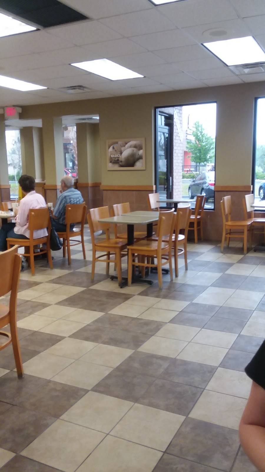 Wendys | restaurant | 13135 US-301, Dade City, FL 33525, USA | 3525675585 OR +1 352-567-5585