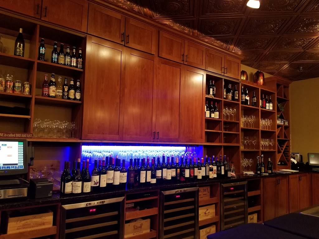 Flight 102 Wine Bar | restaurant | 565 Main St NW, Bourbonnais, IL 60914, USA | 8155237470 OR +1 815-523-7470