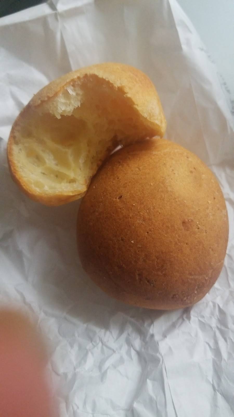 Bellas Bakery & Cafe | bakery | 1389 Hempstead Turnpike, Elmont, NY 11003, USA | 5165026442 OR +1 516-502-6442