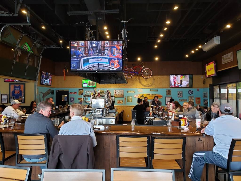 On Tap Medina | restaurant | 2736 Medina Rd, Medina, OH 44256, USA | 3307251972 OR +1 330-725-1972