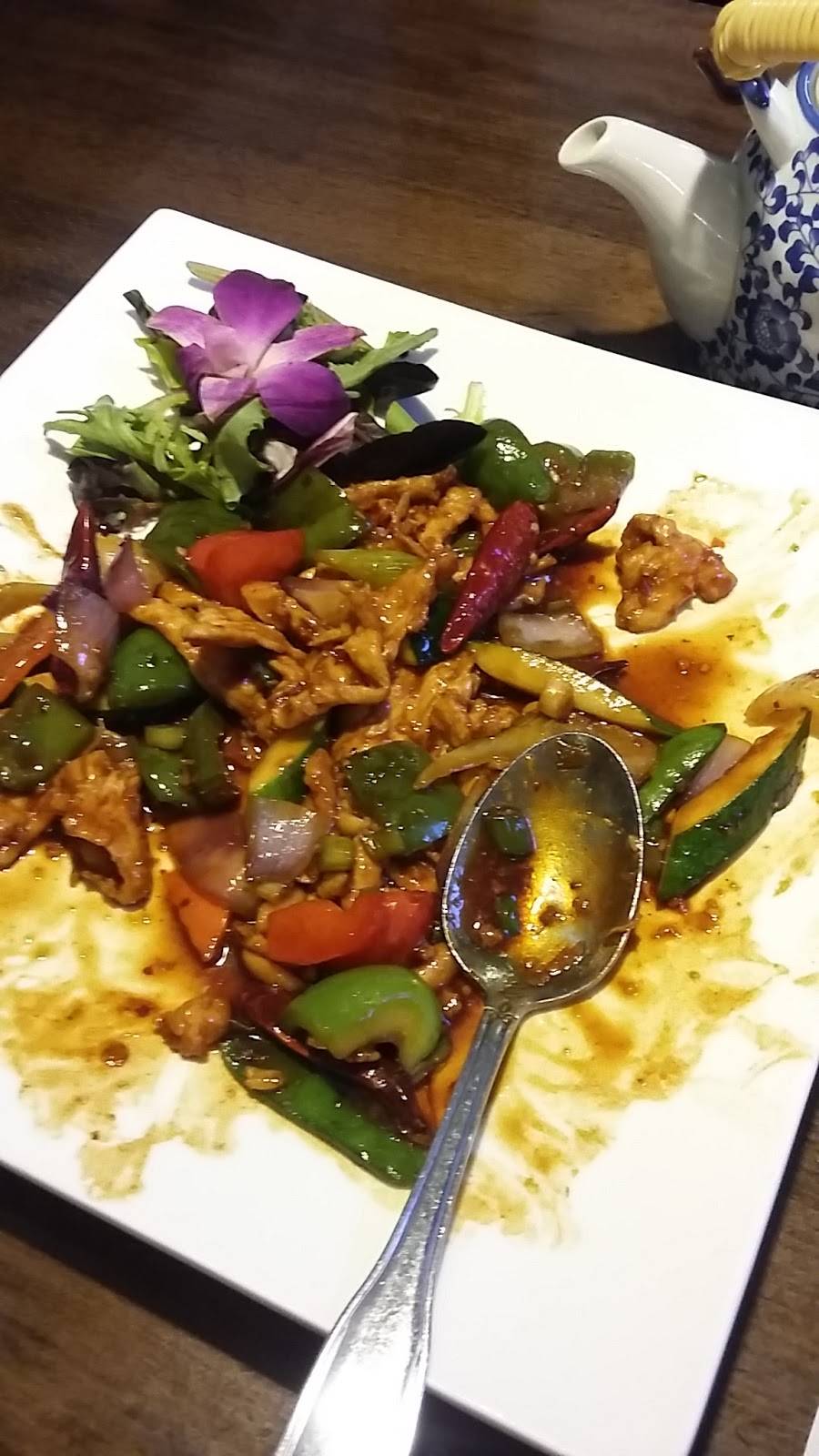 Thai Green & Sushi | restaurant | 3300 Youngfield St #7a, Wheat Ridge, CO 80033, USA | 3032388866 OR +1 303-238-8866
