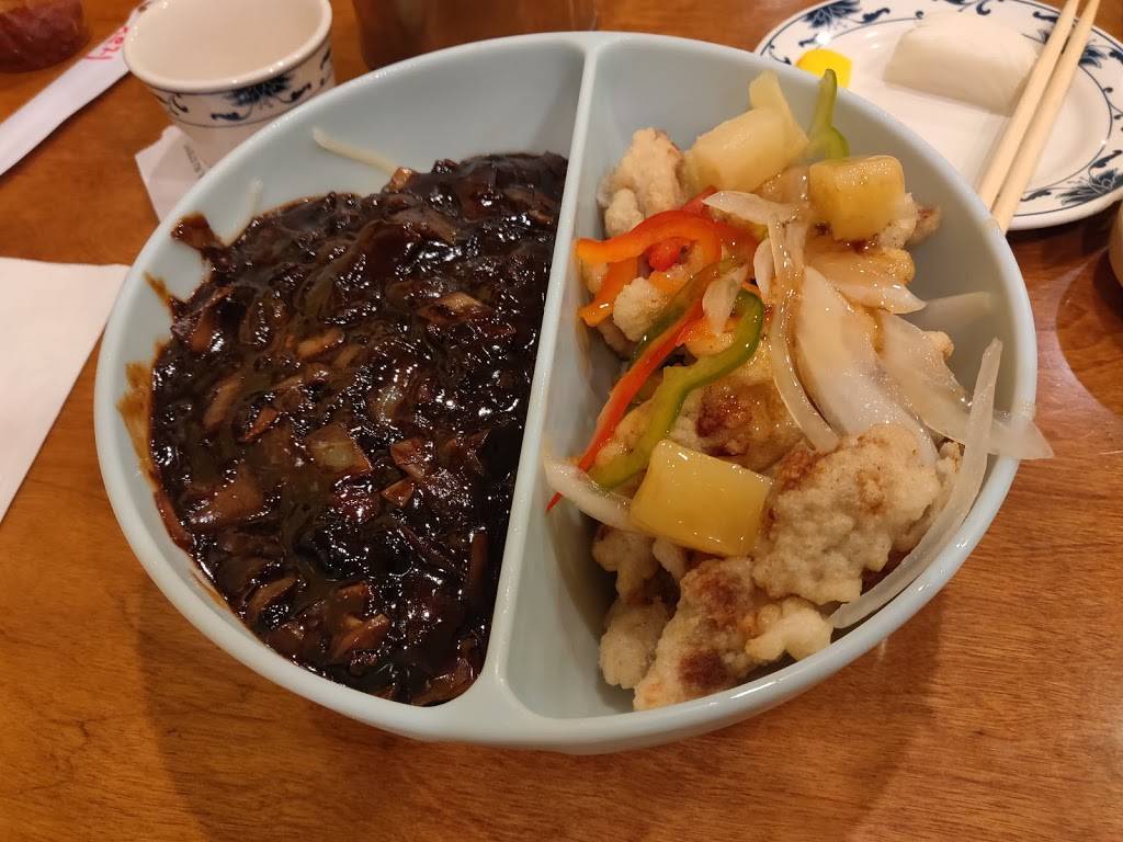 Son Ja Jang Restaurant 손짜장 | restaurant | 232 Broad Ave #303, Palisades Park, NJ 07650, USA | 2019447777 OR +1 201-944-7777