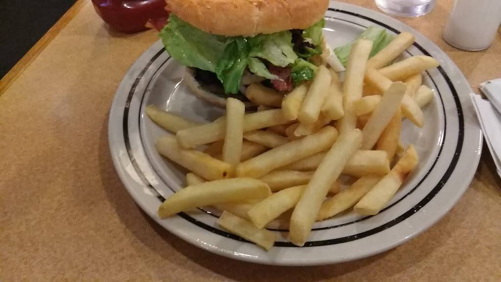 Multi Tastes Diner | restaurant | 23 St James Pl, New York, NY 10038, USA | 6469668949 OR +1 646-966-8949