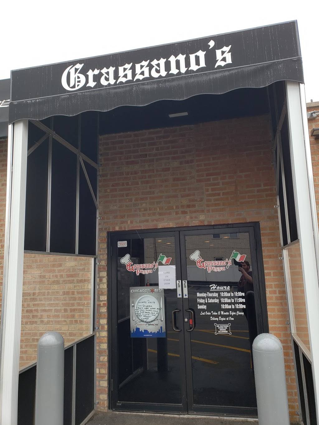 Grassanos Pizza | restaurant | 5651 W 87th St, Oak Lawn, IL 60453, USA | 7084248000 OR +1 708-424-8000