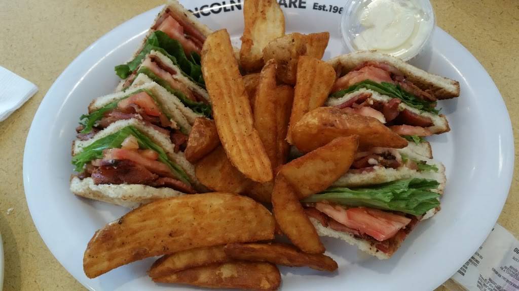 Lincoln Square Pancake House | restaurant | 901 E Broadway St, Fortville, IN 46040, USA | 3177474910 OR +1 317-747-4910