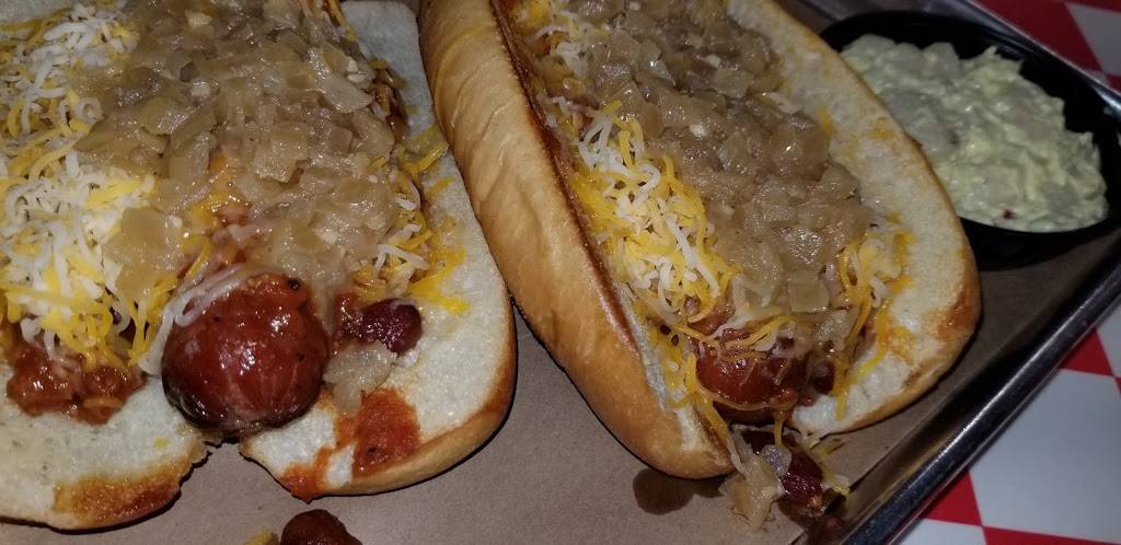 When Pigs Fly BBQ | restaurant | 7011 W Central Ave #116, Wichita, KS 67212, USA | 3162952150 OR +1 316-295-2150