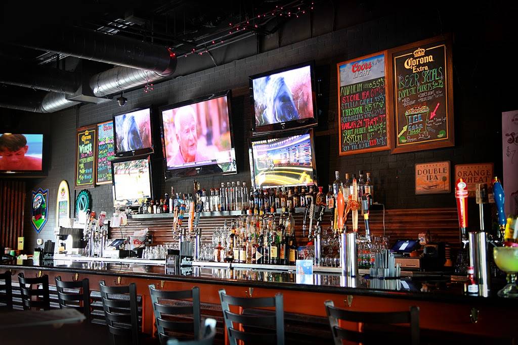 Lopez & Leftys | restaurant | 1759 S Claudina Way, Anaheim, CA 92805, USA | 7143000000 OR +1 714-300-0000