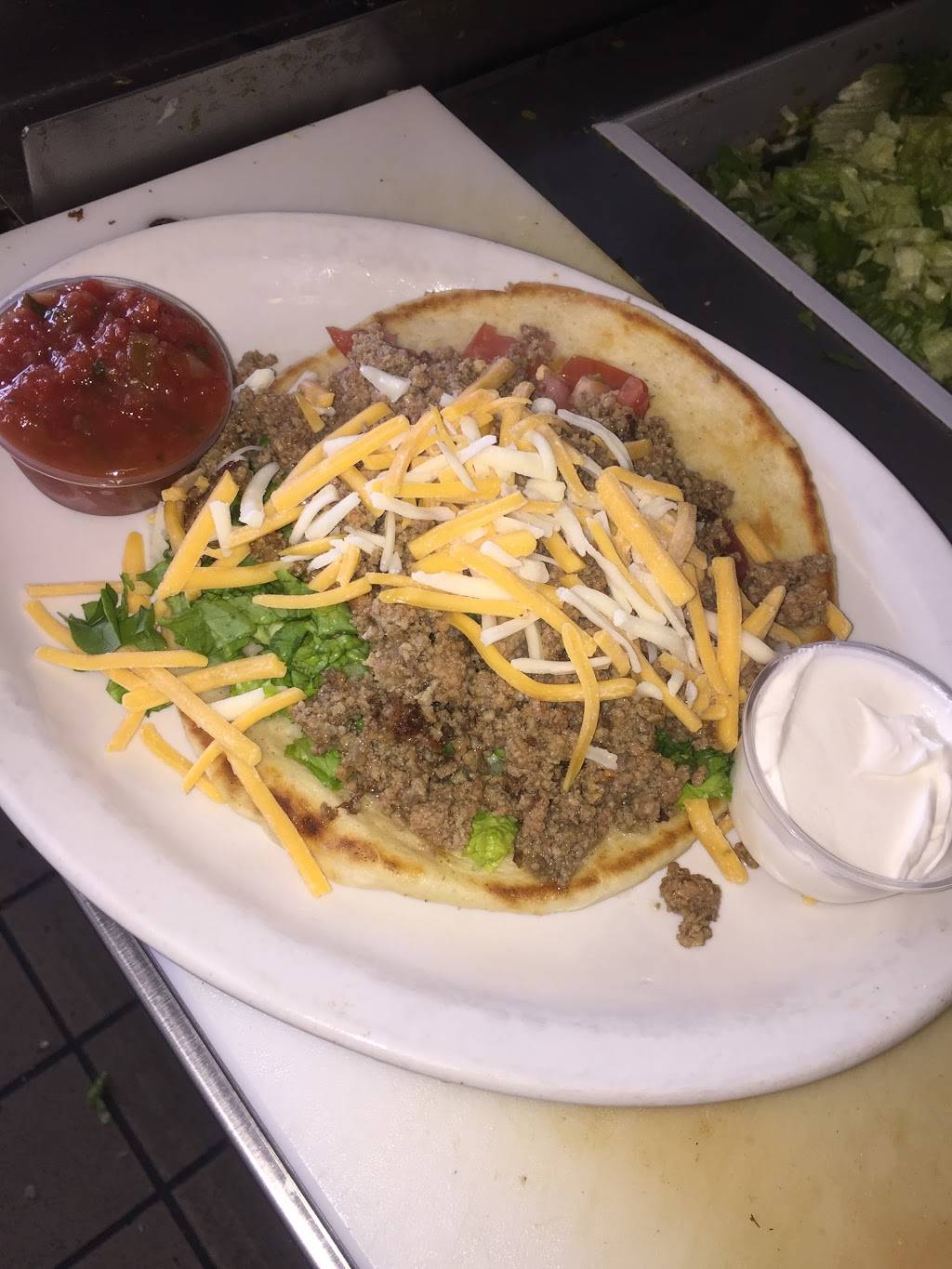 Davison Coney Island | restaurant | 13631 W Nine Mile Rd, Oak Park, MI 48237, USA | 2485484768 OR +1 248-548-4768