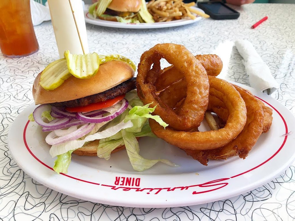 Sunliner Diner | restaurant | 100 E 2nd Ave, Gulf Shores, AL 36542, USA | 2519376590 OR +1 251-937-6590