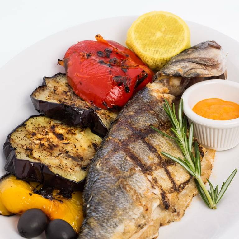 Family Fresh Cafe | meal delivery | 18288 Collins Ave, Sunny Isles Beach, FL 33160, USA | 3059330199 OR +1 305-933-0199