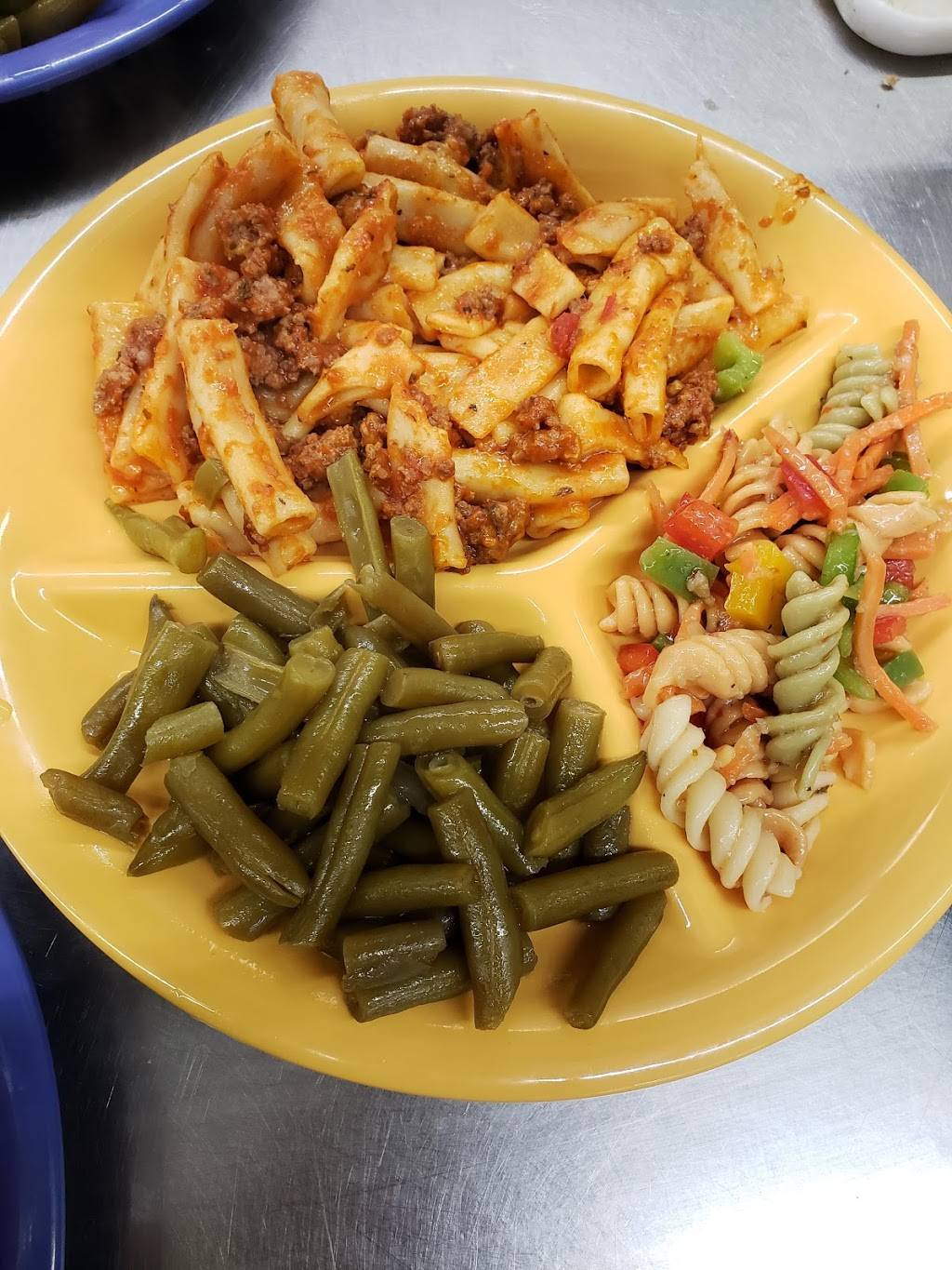 Southern Roots Grille | restaurant | 552 East Ocean Rd, NC-50, Holly Ridge, NC 28445, USA | 9108030773 OR +1 910-803-0773