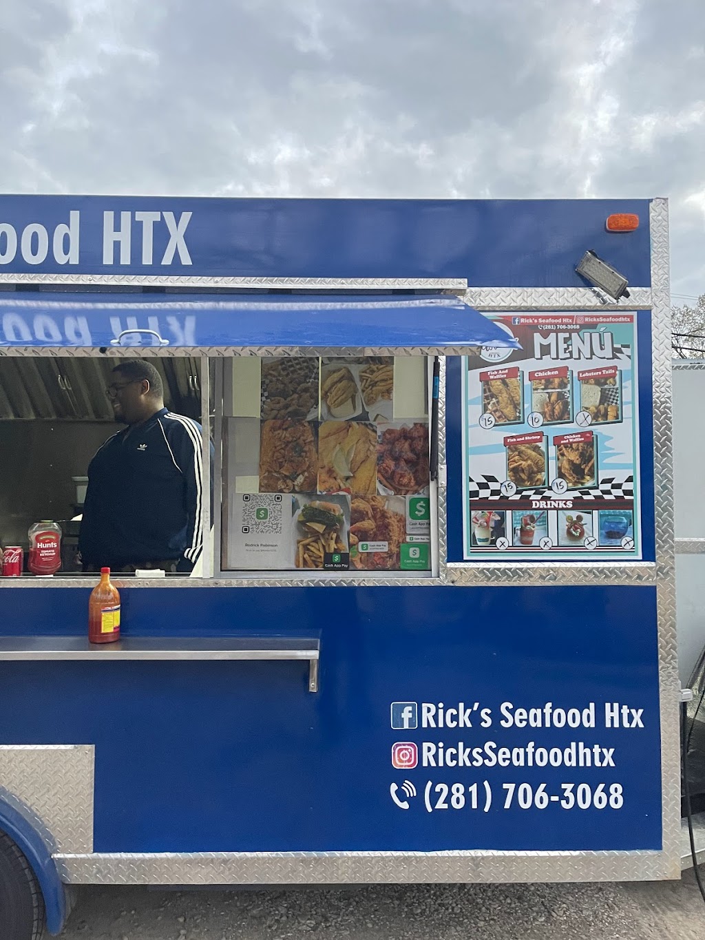 Ricks Seafood HTX | restaurant | 6515 Richwood Rd, Houston, TX 77087, USA | 2817063068 OR +1 281-706-3068