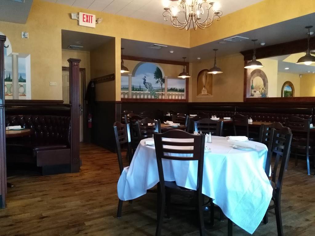 Vespuccis Restaurant | restaurant | 150 Main St, Cheshire, CT 06410, USA | 2032719143 OR +1 203-271-9143