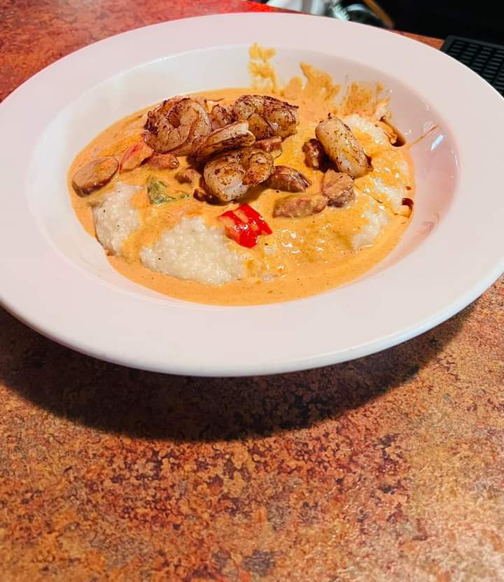 Lasalles Southern Kitchen and Bar | restaurant | 30 S Young St, Columbus, OH 43215, USA | 6148262003 OR +1 614-826-2003