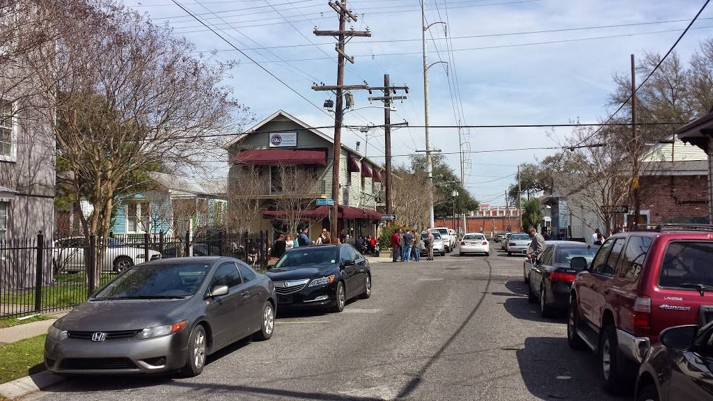 Katies | restaurant | 3701 Iberville St, New Orleans, LA 70119, USA | 5044886582 OR +1 504-488-6582