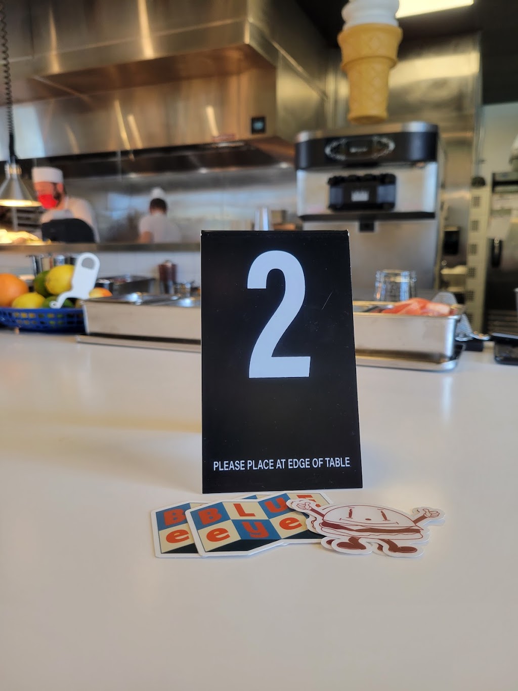 Blue Eyes Burgers & Fries | restaurant | 706 NE Greenwood Ave Ste. 100, Bend, OR 97701, USA | 5412874377 OR +1 541-287-4377