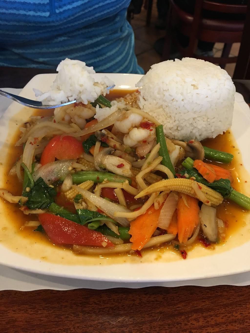 Kaosook Thai Cuisine | restaurant | 245 H Mt Hermon Rd, Scotts Valley, CA 95066, USA | 8314399520 OR +1 831-439-9520