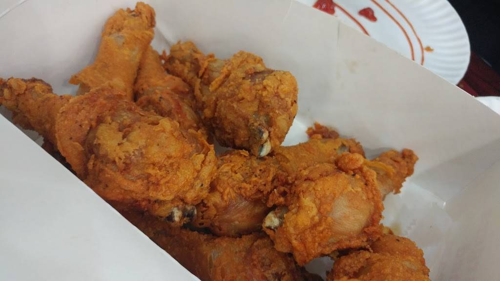 Kennedy Fried Chicken | restaurant | 179-51 Hillside Avenue, Jamaica, NY 11432, USA | 7182064075 OR +1 718-206-4075