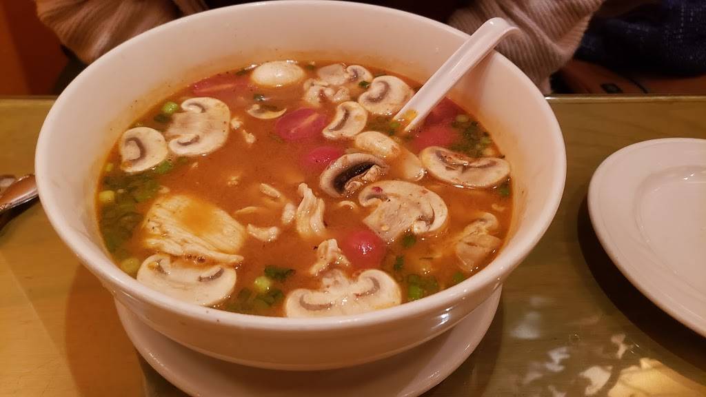 Maleess Thai Kitchen | restaurant | 15902 Boones Ferry Rd, Lake Oswego, OR 97035, USA | 5036364384 OR +1 503-636-4384