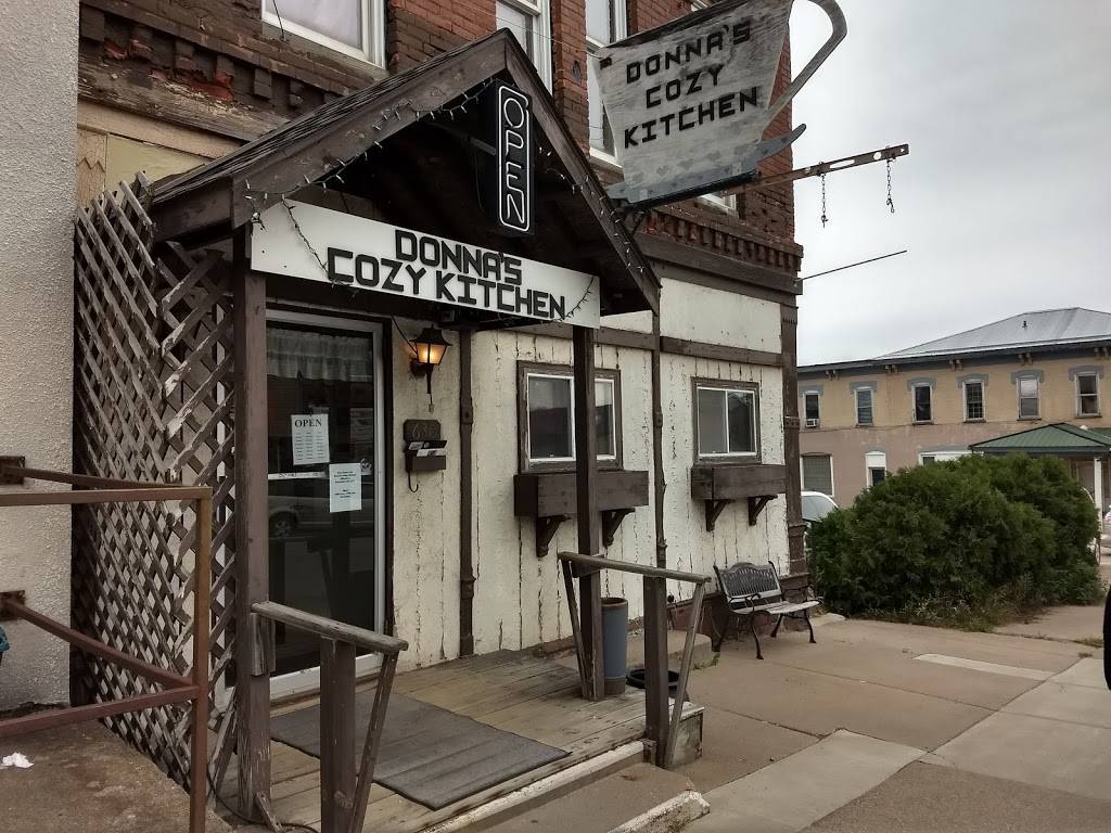 Donnas Cozy Kitchen | restaurant | 630 Hewett St, Neillsville, WI 54456, USA | 7157436335 OR +1 715-743-6335