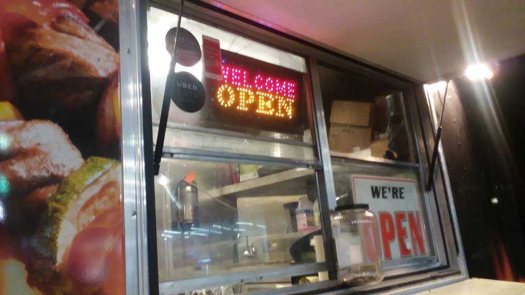 Chef On The Run Halal | restaurant | 8080 S Main St, Houston, TX 77025, USA | 8329519920 OR +1 832-951-9920