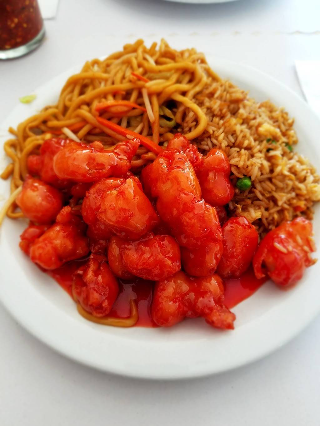 New Hong Kong Restaurant | restaurant | 1750 E 14th St, San Leandro, CA 94577, USA | 5103576288 OR +1 510-357-6288