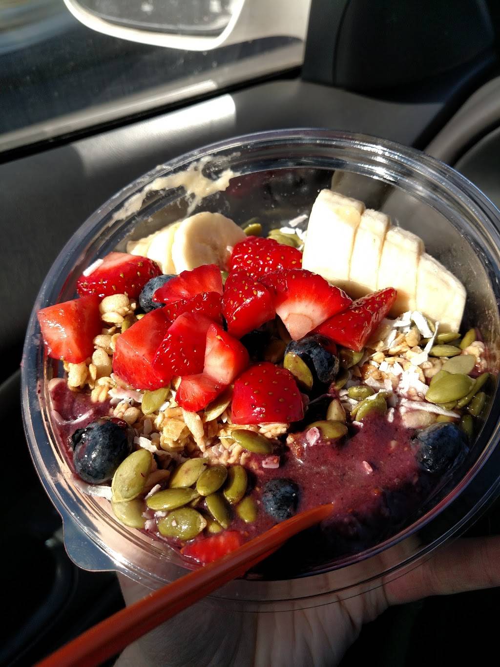 Jamba Juice South Salinas Plaza Shopping Center | restaurant | 1126 S Main St, Salinas, CA 93901, USA | 8317557777 OR +1 831-755-7777