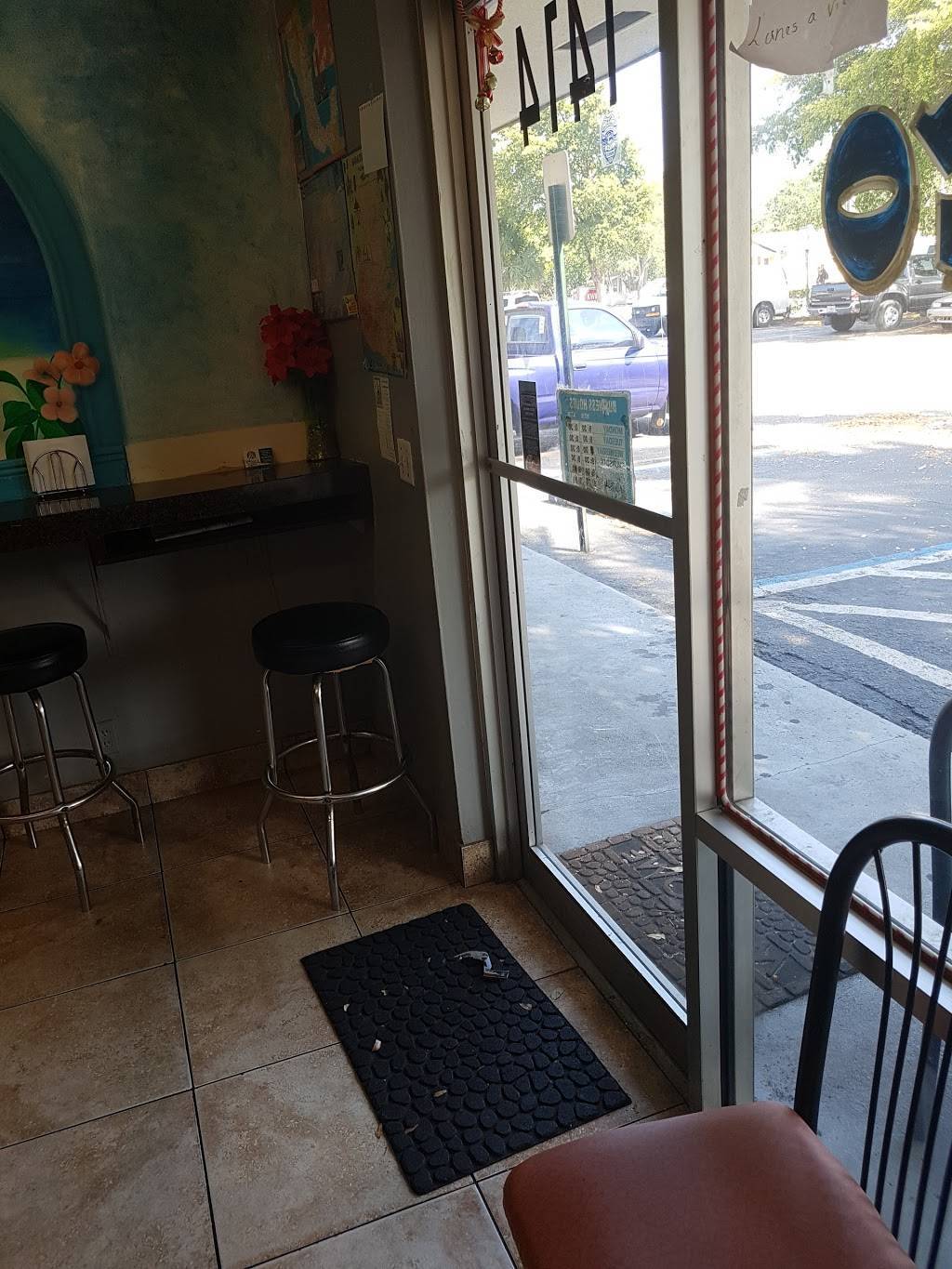 Plato Loco | restaurant | 1414 Lucerne Ave, Lake Worth, FL 33460, USA | 5615825694 OR +1 561-582-5694